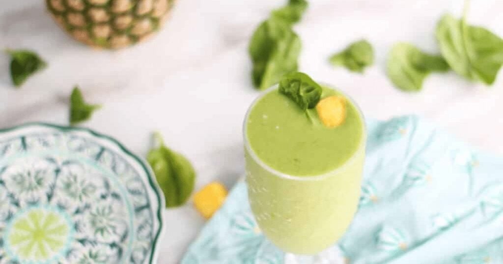 The Top Lactation and Weight Loss Smoothies To Help Boost Milk Supply