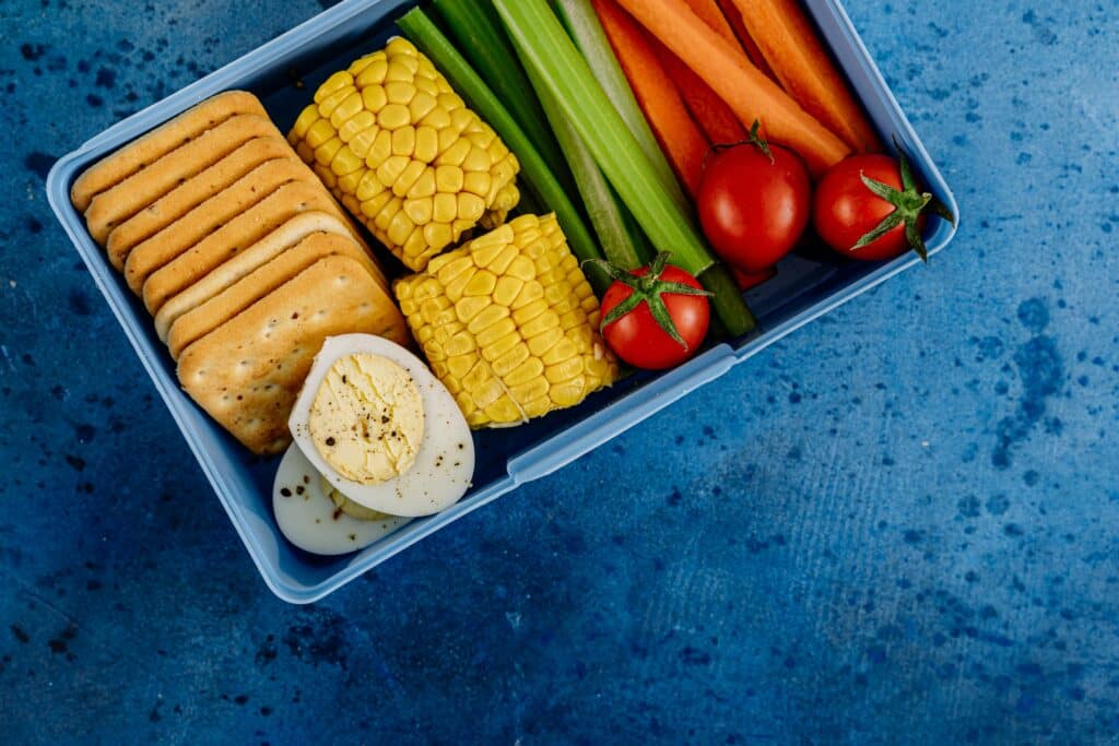 HEALTHY LUNCH BOX